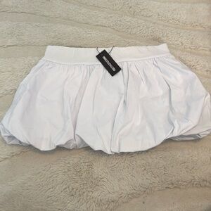 NWT PrettyLittleThing Mini Bubble Skirt